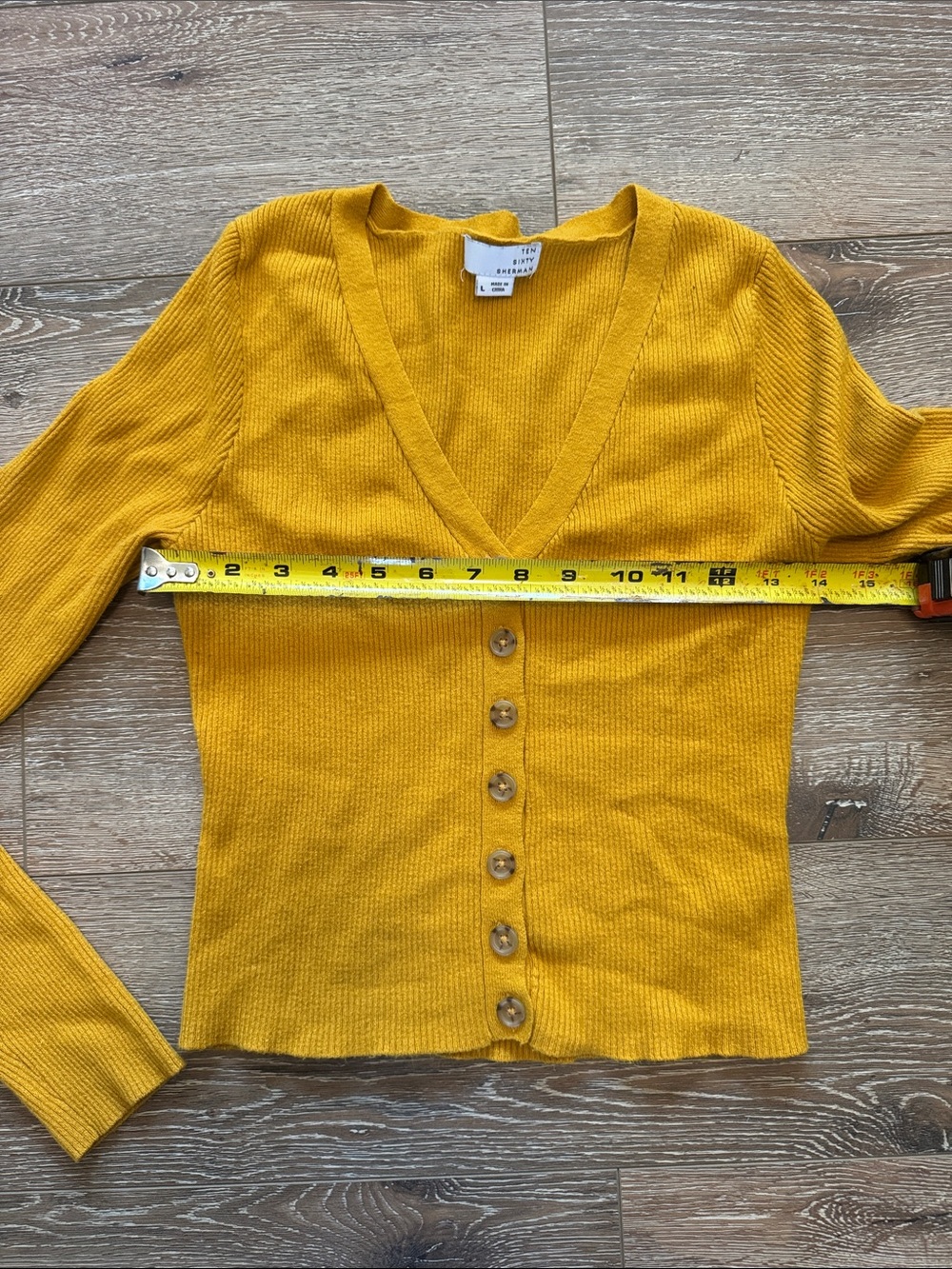 Ten Sixty Sherman Mustard Ribbed V-Neck Button Cardigan Size: Large - Picture 4 of 8